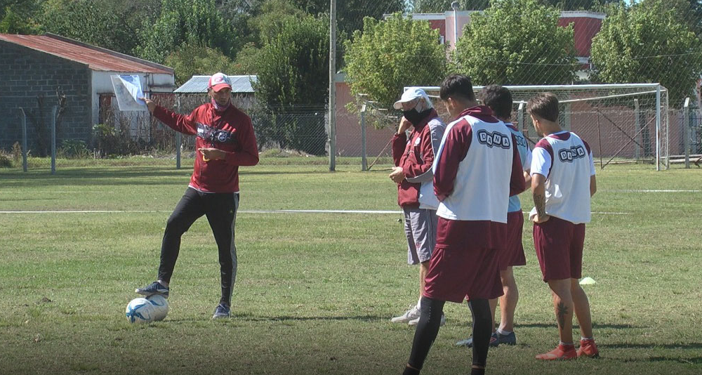 El Defe de Villa Ramallo se sigue armando: llegan dos nuevos soldados