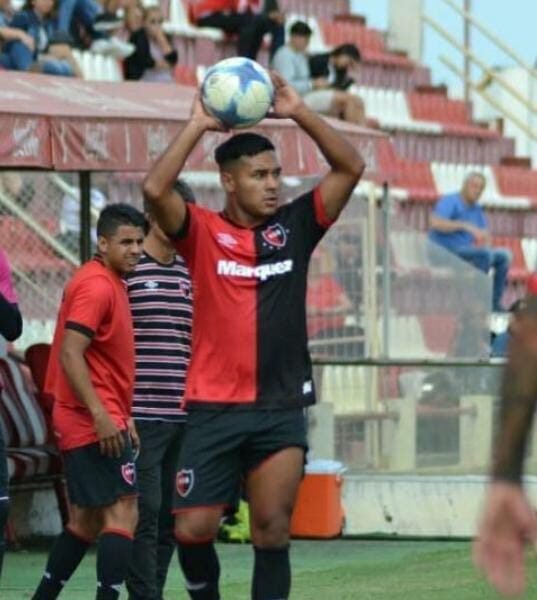 Douglas suma una nueva cara