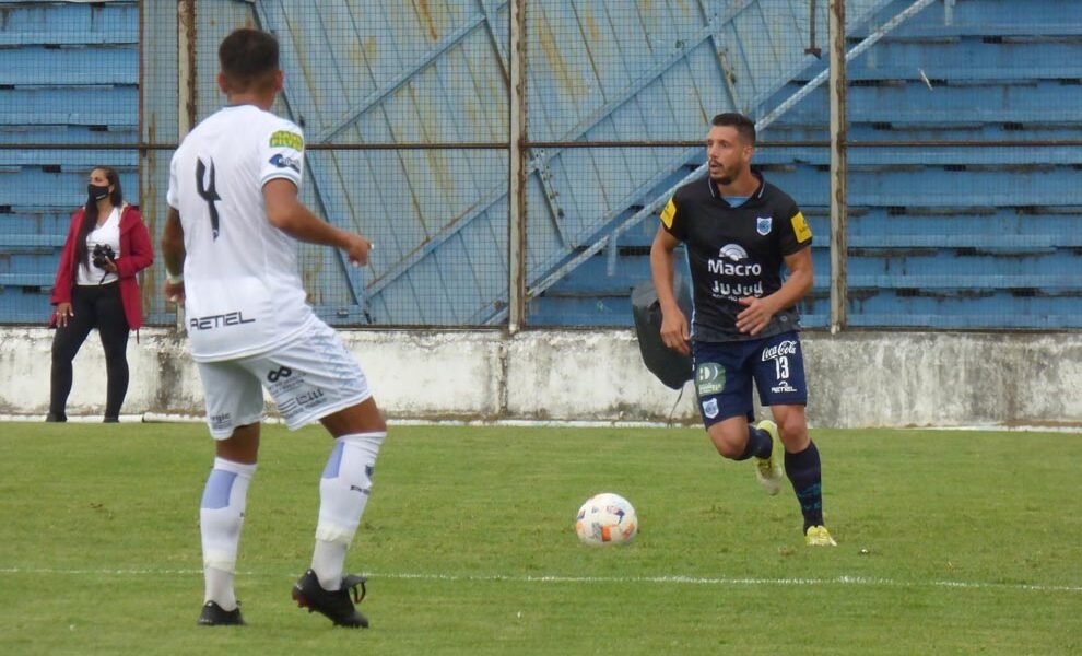 El Lobo jujeño cayó ante Almagro en la Tacita de Plata