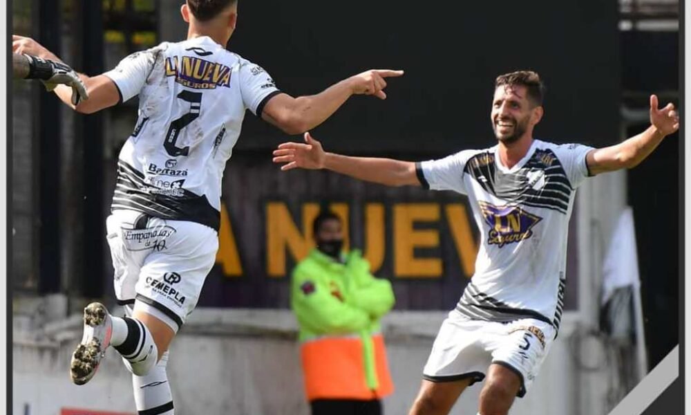 Ganó All Boys y llegó a la cima