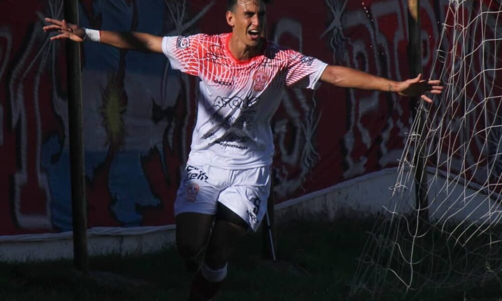 Huracán Las Heras se hizo fuerte y bajó a Olimpo