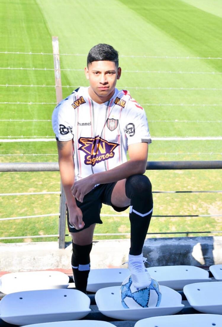 Nicolás Chávez