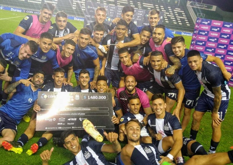 Con Marcos Díaz como figura: Talleres eliminó a Vélez y mantiene la ilusión copera