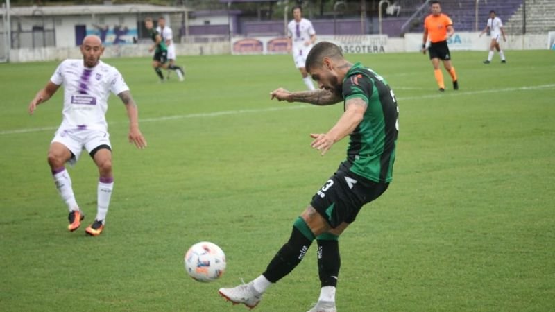 El Santo sanjuanino se llevó un empate de Campana