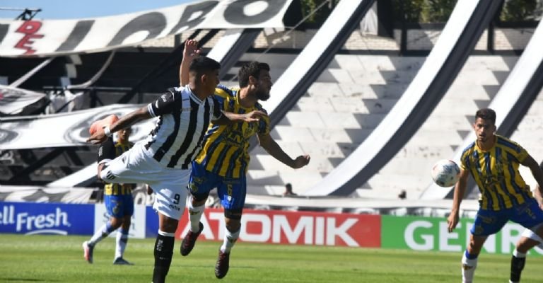 Gimnasia cayó ante Atlanta y ahora comparten posición