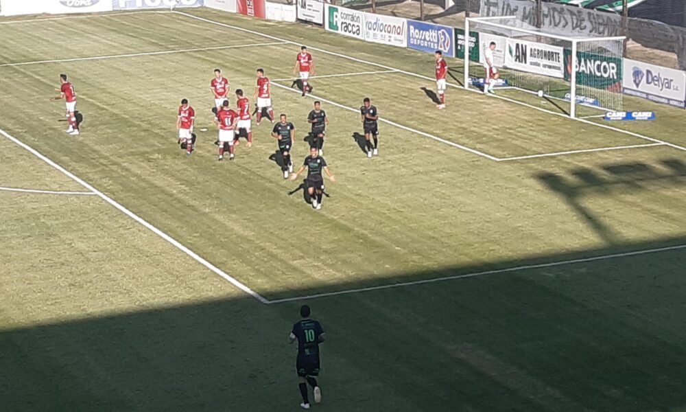 Sabor a triunfo: Defensores de Villa Ramallo empató sobre la hora con Sportivo Belgrano