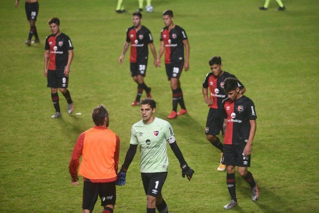 Escandalosa eliminación de Newell´s en la Copa Argentina