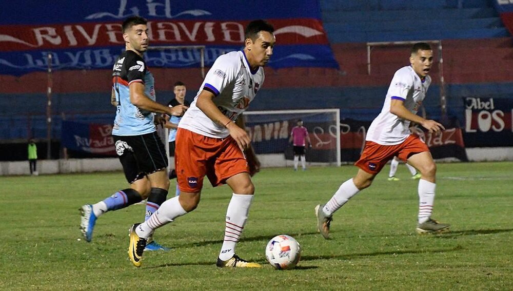 El Gaucho se durmió sobre el final, pero mantuvo la punta