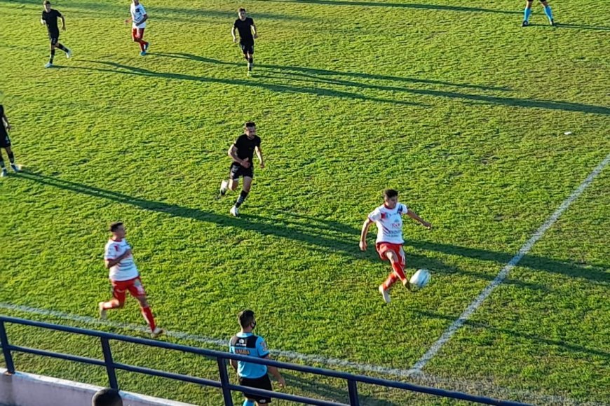 Empate positivo por el desarrollo, pero insuficiente para despegarse del fondo