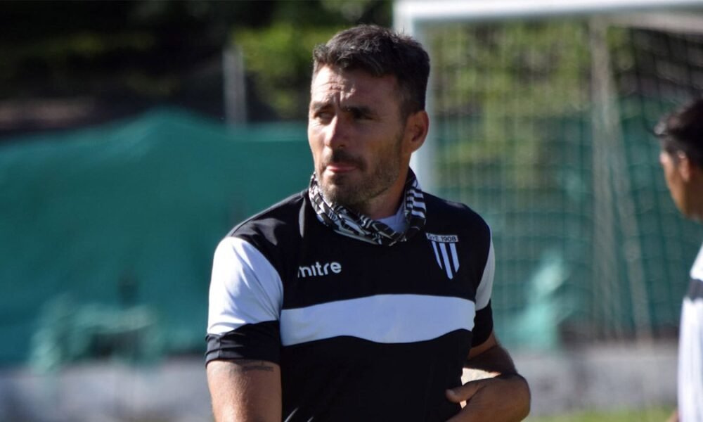 Diego Pozo: «Nuestro objetivo es pelear el ascenso»