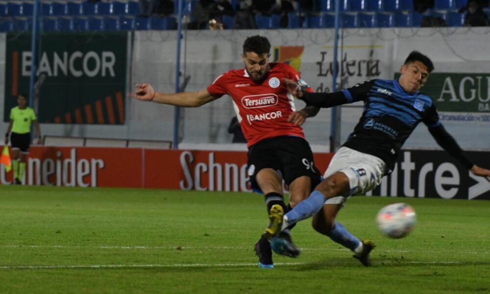 Estudiantes cayó en Río IV y Belgrano se quedó con el duelo cordobés