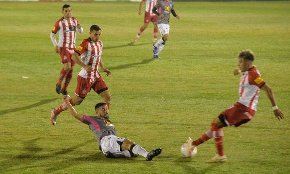 Igualdad sin goles entre Gimnasia y San Martín