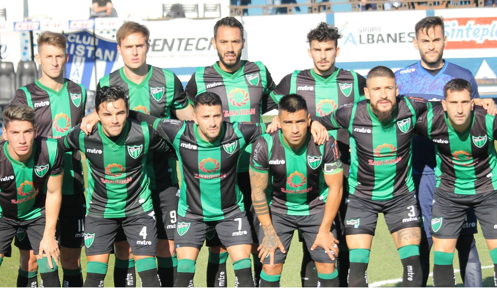 El Santo cuyano tuvo una tarde negra en Ezeiza: Goleado y sin DT