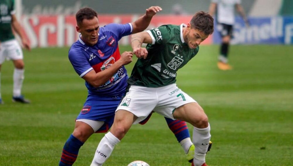 Para seguir puntero: Güemes rescató un empate frente a Ferro en Caballito
