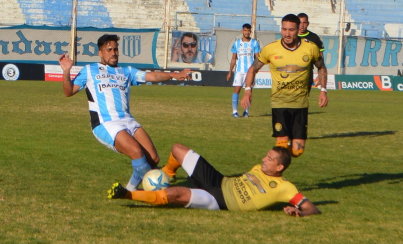 Academia de baile: Racing hundió a Crucero en Córdoba y sigue en la cima