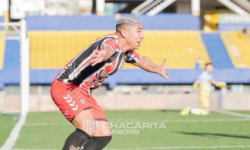 Chacarita goleó 3 a 0 a Atlanta