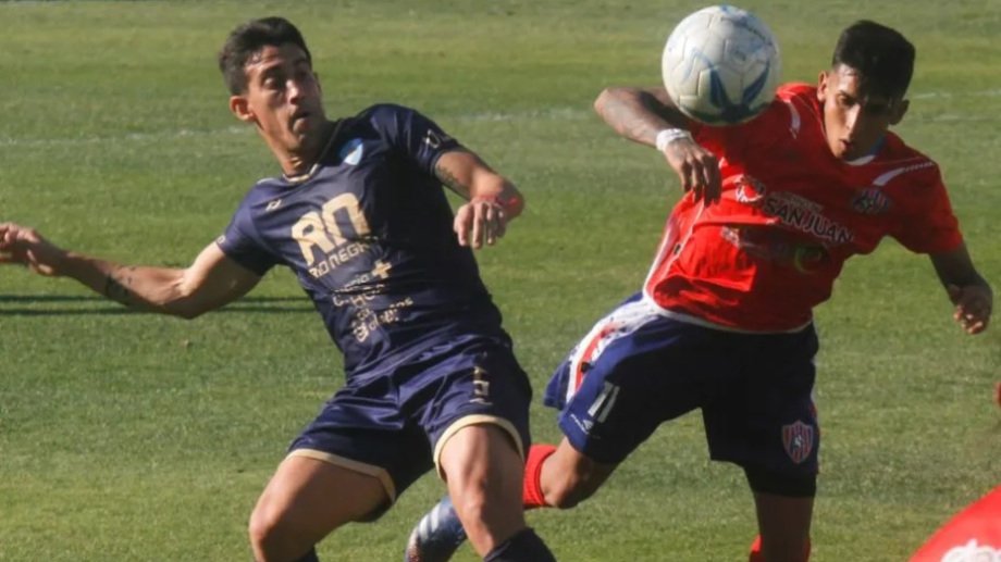 Peñarol derrotó a Sol de Mayo y se metió en puestos de clasificación