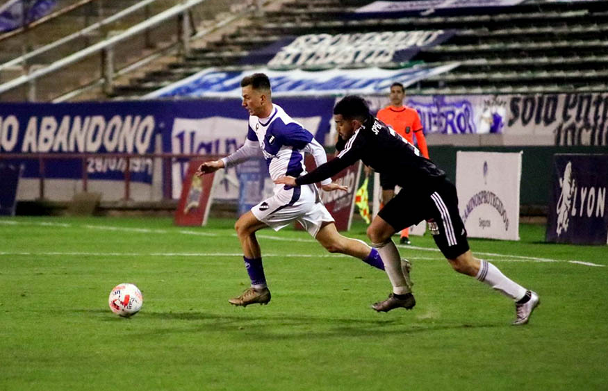 Alvarado venció a Deportivo Riestra y se acercó a puestos de clasificación