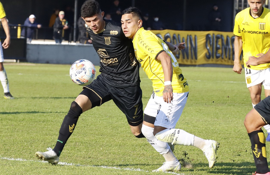 A mano entre Aurinegros: Almirante y Mitre repartieron puntos en Casanova