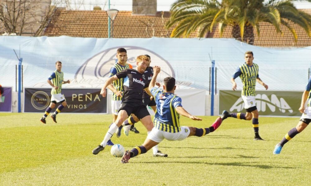 Bolívar le ganó a Juventud y sube en la tabla