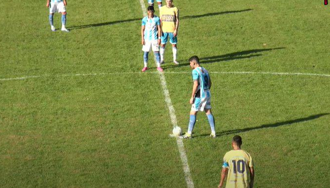 Imparable: Racing derrotó a Gimnasia en Concepción y revalidó el liderazgo