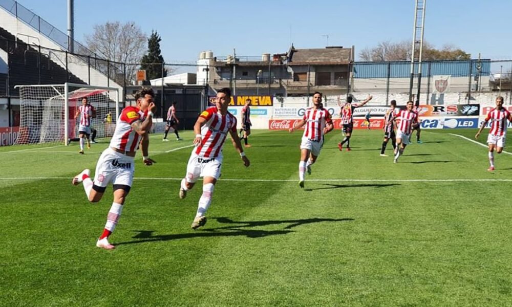 San Martín de Tucumán ganó y se mantuvo en el tercer lugar de la zona A