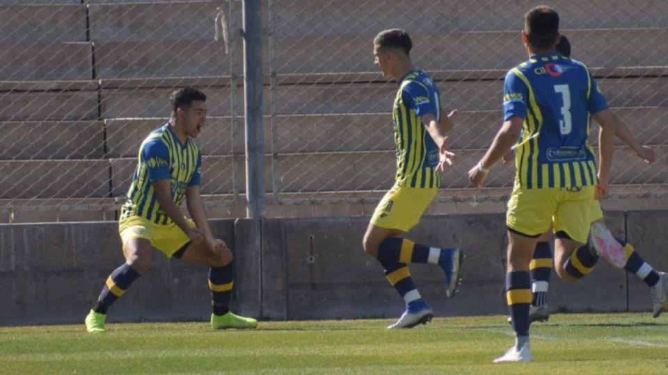 Juventud de San Luis ganó en La Pampa