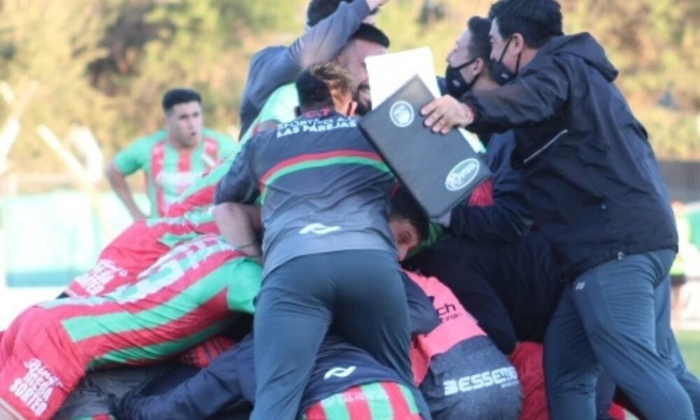 El Lobo le cortó el invicto al Cuervo