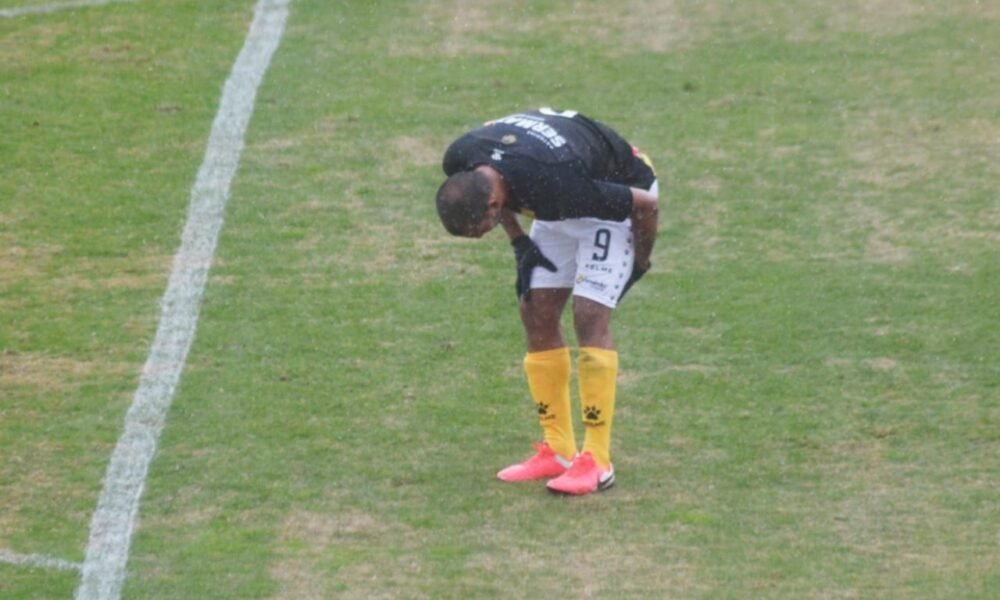 Mala noticia para Olimpo: pierde a su goleador por lo que resta del Federal A