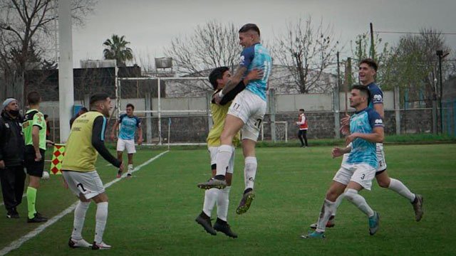 Tercer triunfo al hilo de Juventud: venció a Sportivo Las Parejas y se afianza en la parte alta