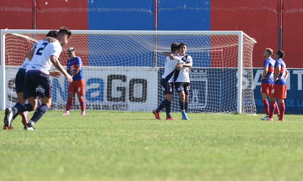 Batacazo en Santiago: Brown de Madryn goleó a Güemes, lo alejó de la cima y salió del fondo