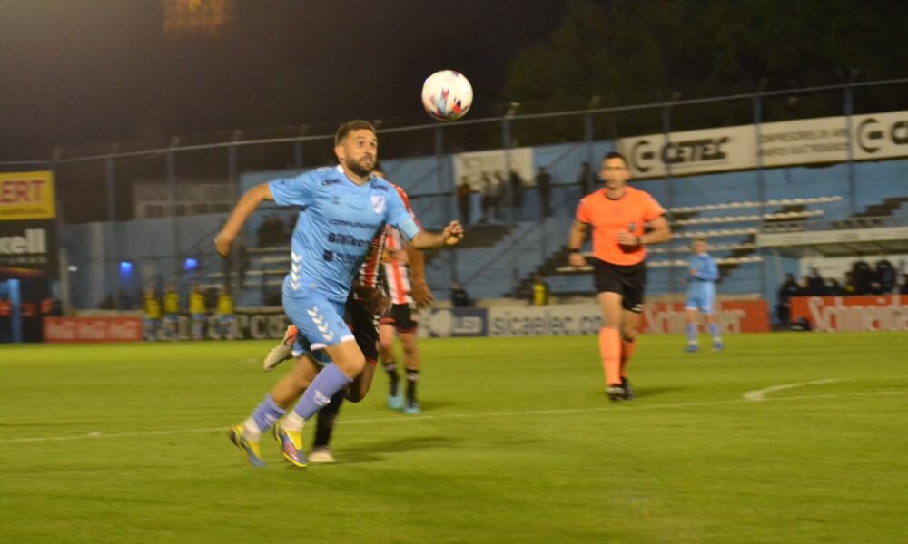 Temperley y Chacarita empataron 0-0 en Turdera
