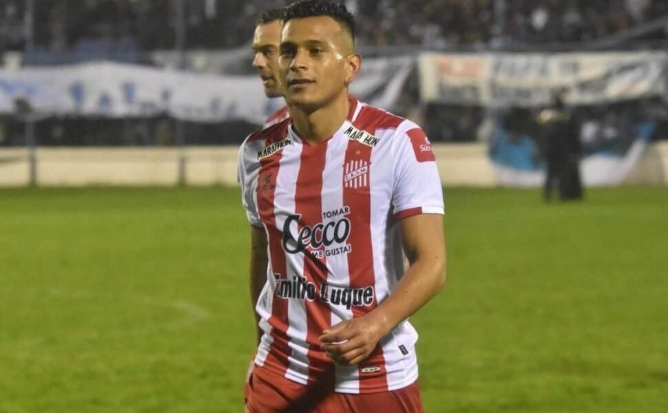Lucas Diarte: «Tenemos la obligación de seguir prendidos arriba»