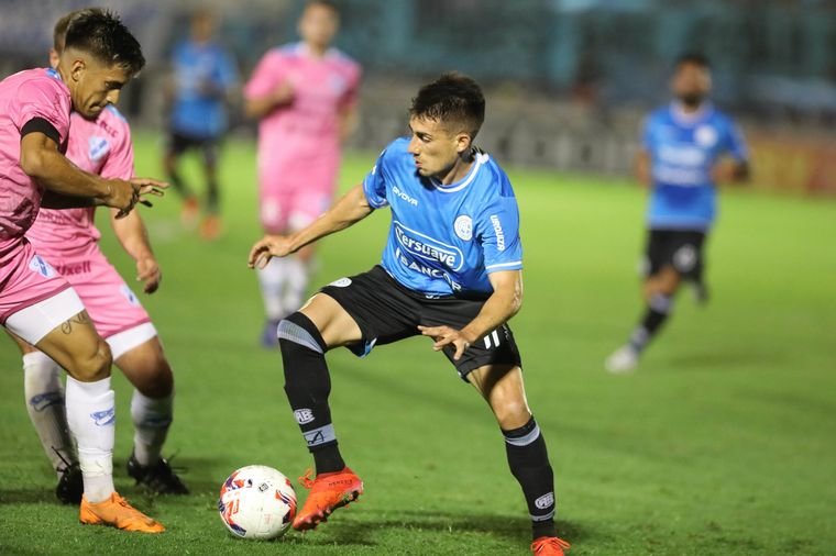 Belgrano sufrió una dura caída ante Temperley y se complica
