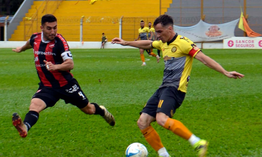 Douglas Haig y Crucero del Norte igualaron sin goles en Pergamino