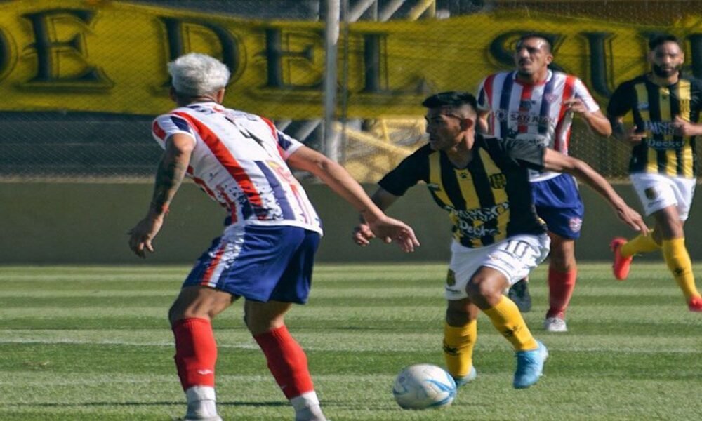Peñarol le ganó a Olimpo y acaricia la clasificación