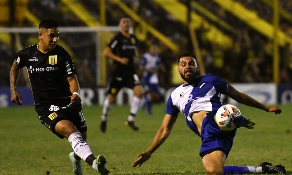 Alvarado perdió con Almirante y quedó afuera de la Copa Argentina
