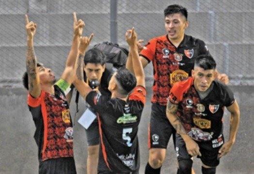 Otra goleada de Andino para ser único líder
