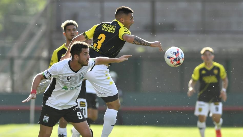 Santamarina cierra una floja temporada con un empate