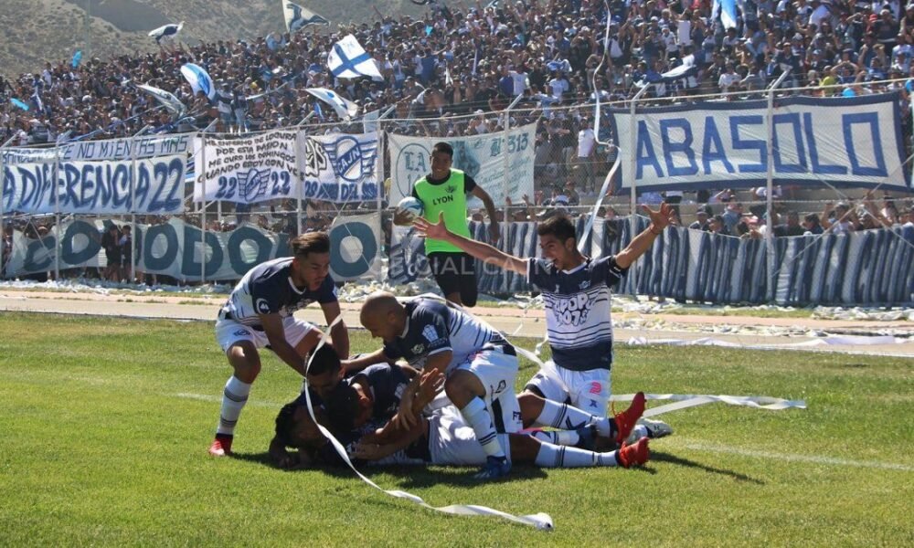 Newbery le ganó 4-3 a la CAI y es el único equipo de Comodoro en la segunda ronda