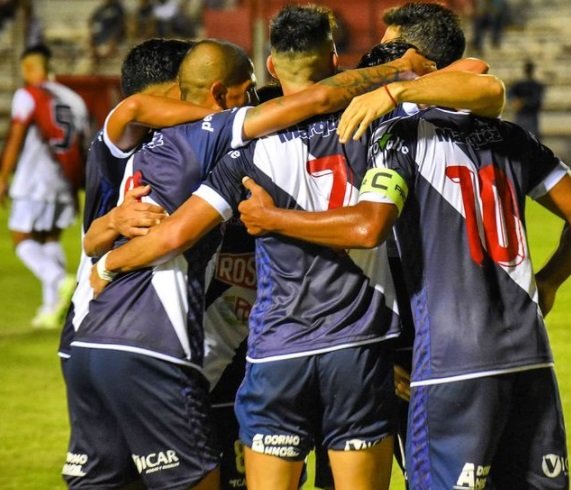 Guaraní venció a Olimpia y quedó a un paso de clasificar