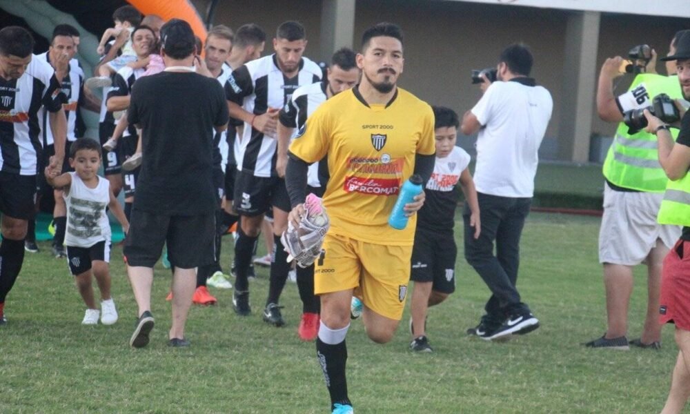 Gastón Canuto: «Ascender y quedar en la historia de For Ever no tiene precio»
