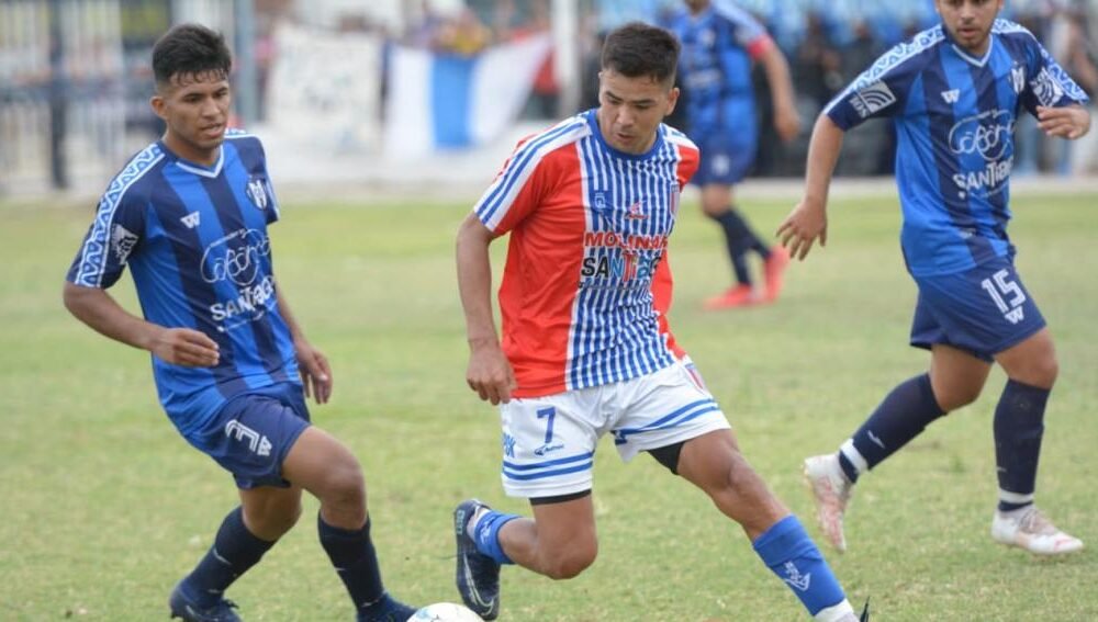 Sarmiento y Unión Santiago terminaron igualados en La Banda