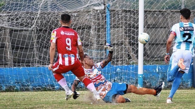 Atlético Paraná volvió a ganarle a Belgrano y clasificó