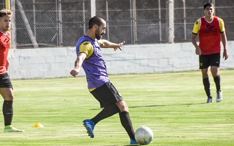 El Granate de Villa Ramallo confirmó cuatro incorporaciones