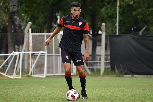 Boca Unidos sumó a un mediocampista
