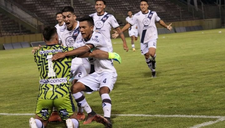 Arrancan las Semis del Regional: conocé los días, horarios y árbitros de la recta final