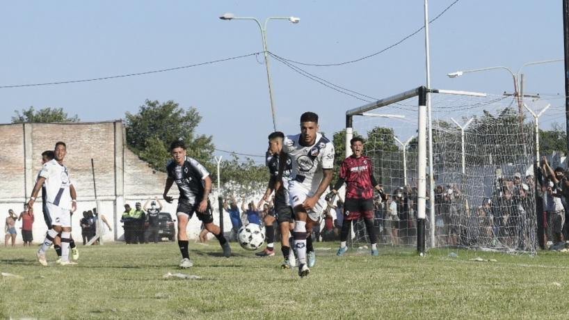 Sin goles en Tucumán: Juventud Antoniana igualó con Unión del Norte y define en el Matearena