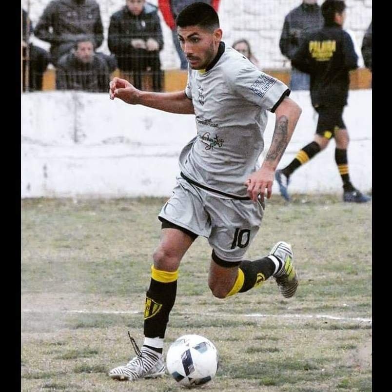 Enzo Rosales