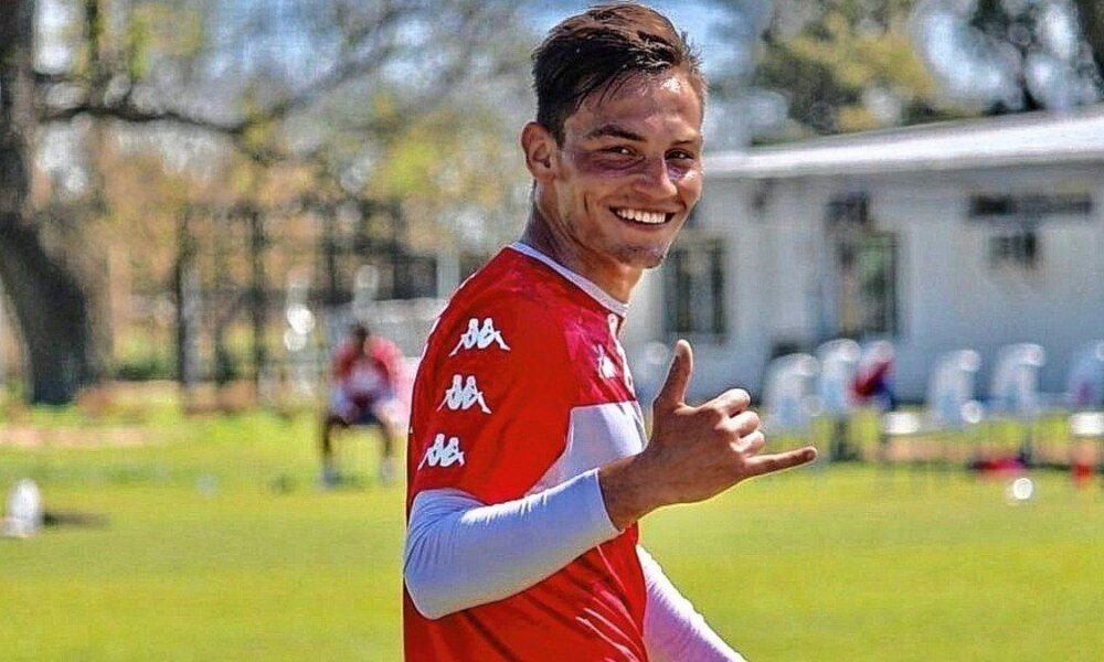 Ferro se refuerza